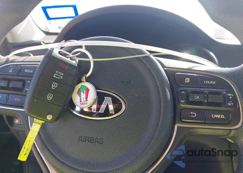 2018 Kia Optima Lx z USA, uszkodzony, nr VIN 5XXGT4L34JG263496